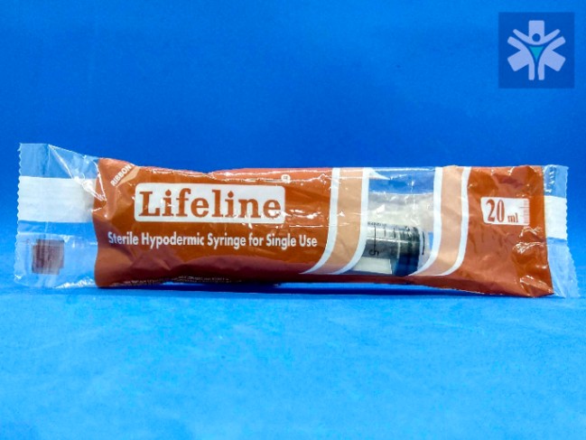 LIFE LINE SYRINGE 20ML
