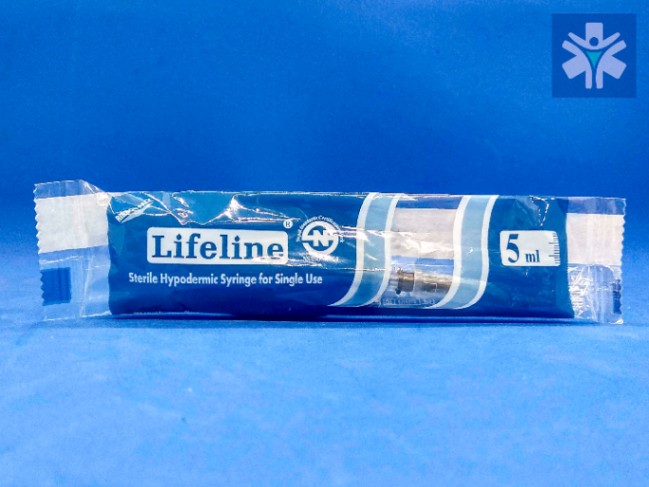 LIFE LINE SYRINGE 5ML