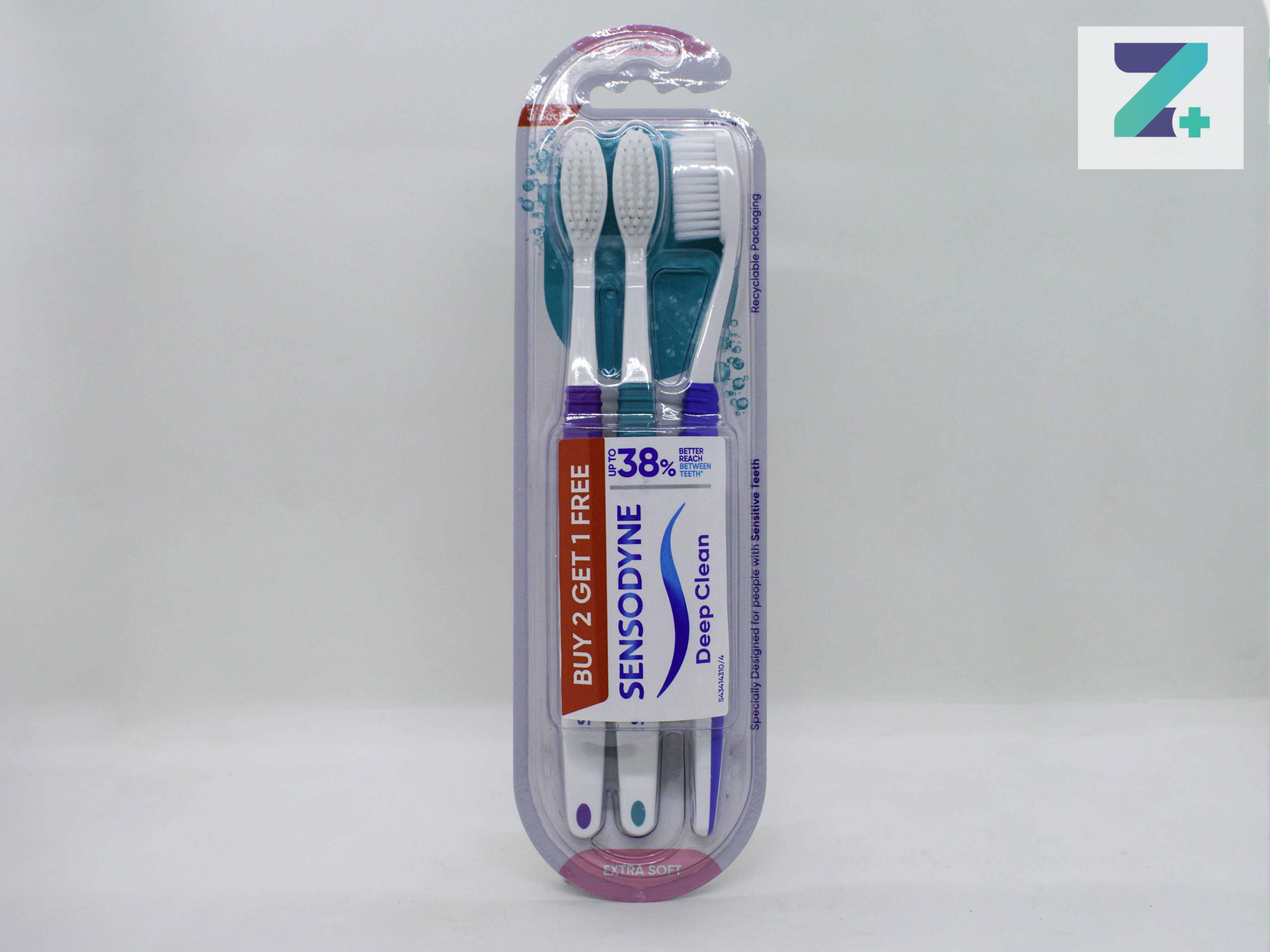 SENSODYNE DEEP CLEAN (2+1) TOOTHBRUSH