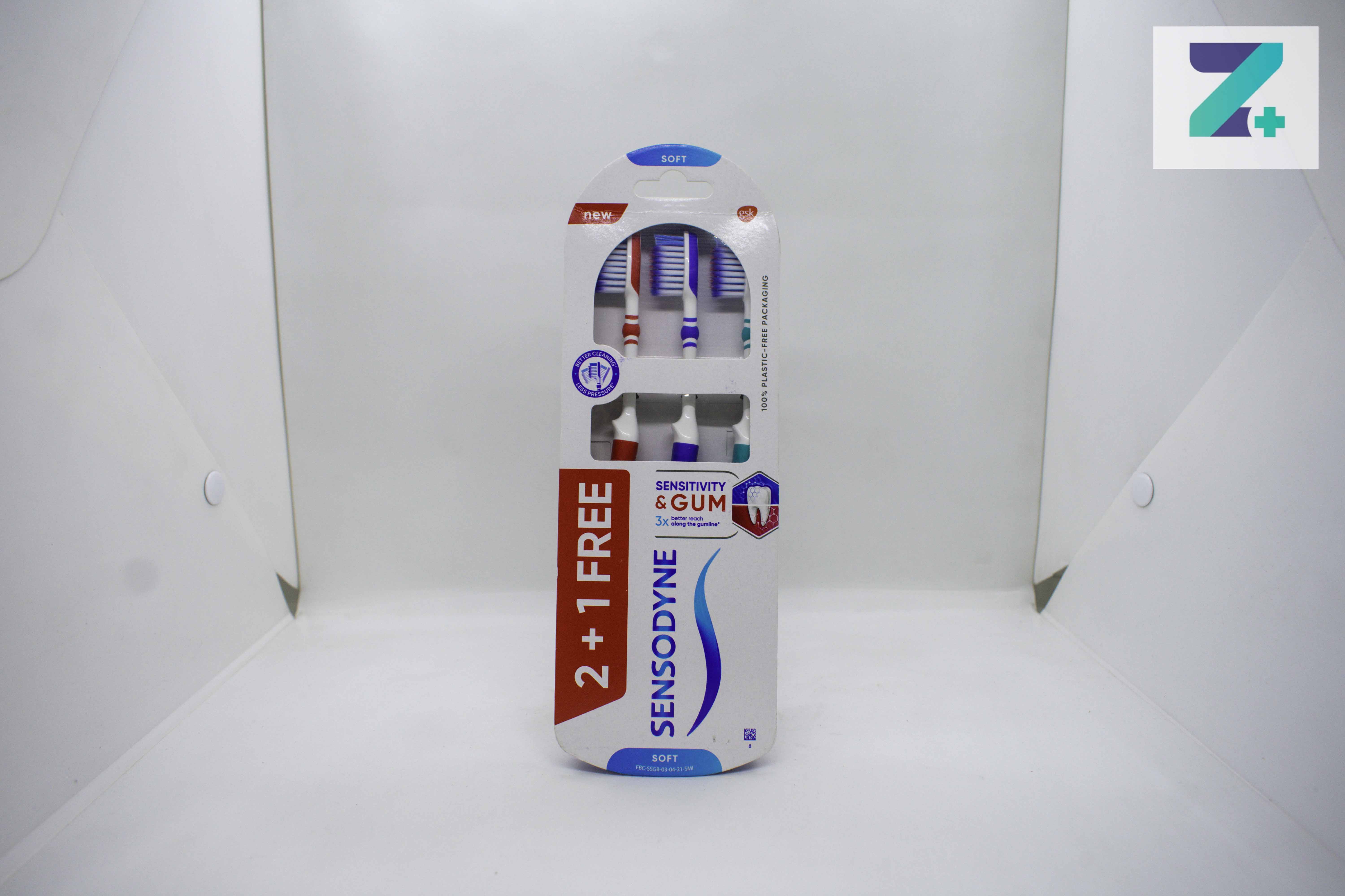 SENSODYNE SENSITIVITY & GUM TOOTH BRUSH