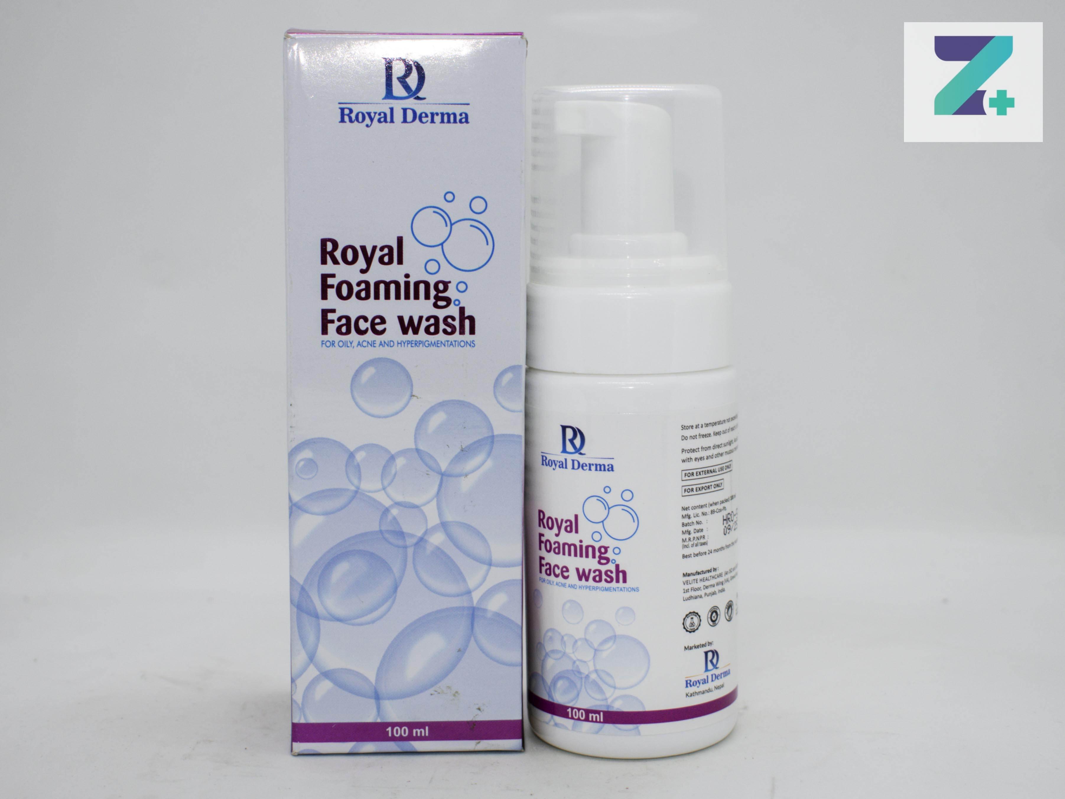 ROYAL  FOAMING FACE WASH