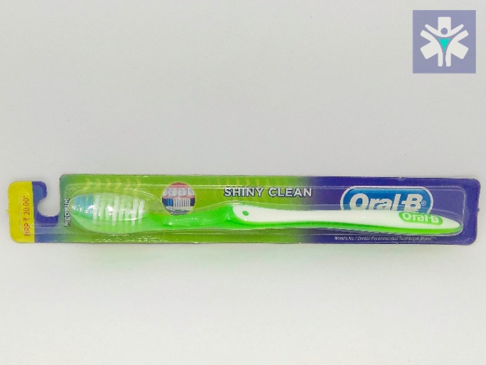 ORAL-B SHINY CLEAN SOFT TOOTHBRUSH